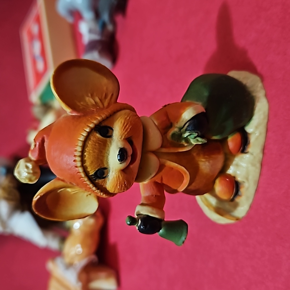Mouse Holding Bell and Sack Christmas Ornaments hook broke